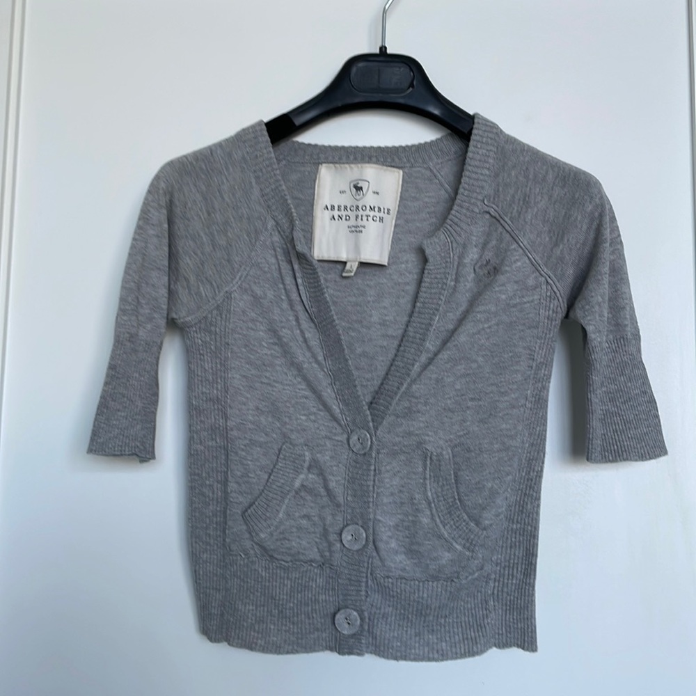 Abercrombie and Fitch buttons up cardigan